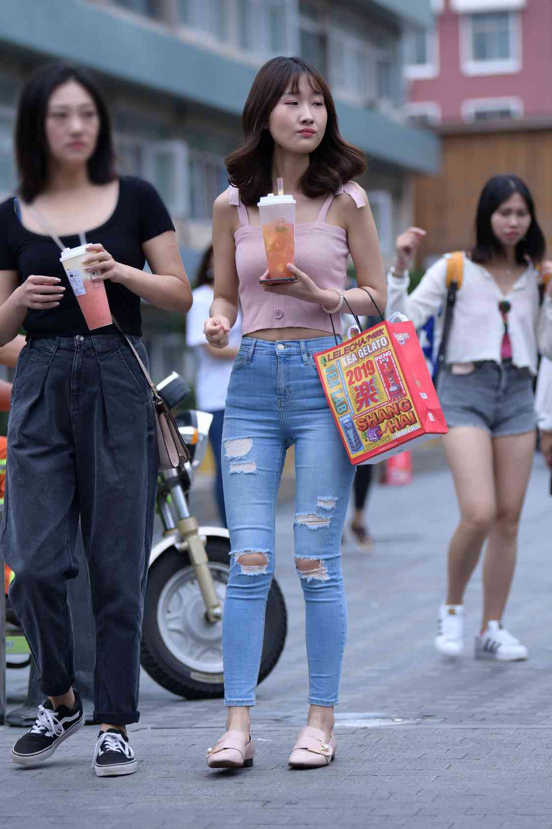 图片[2]-【免费】紧身牛仔裤女生【18P】04014-q图库摄影套图图片大全