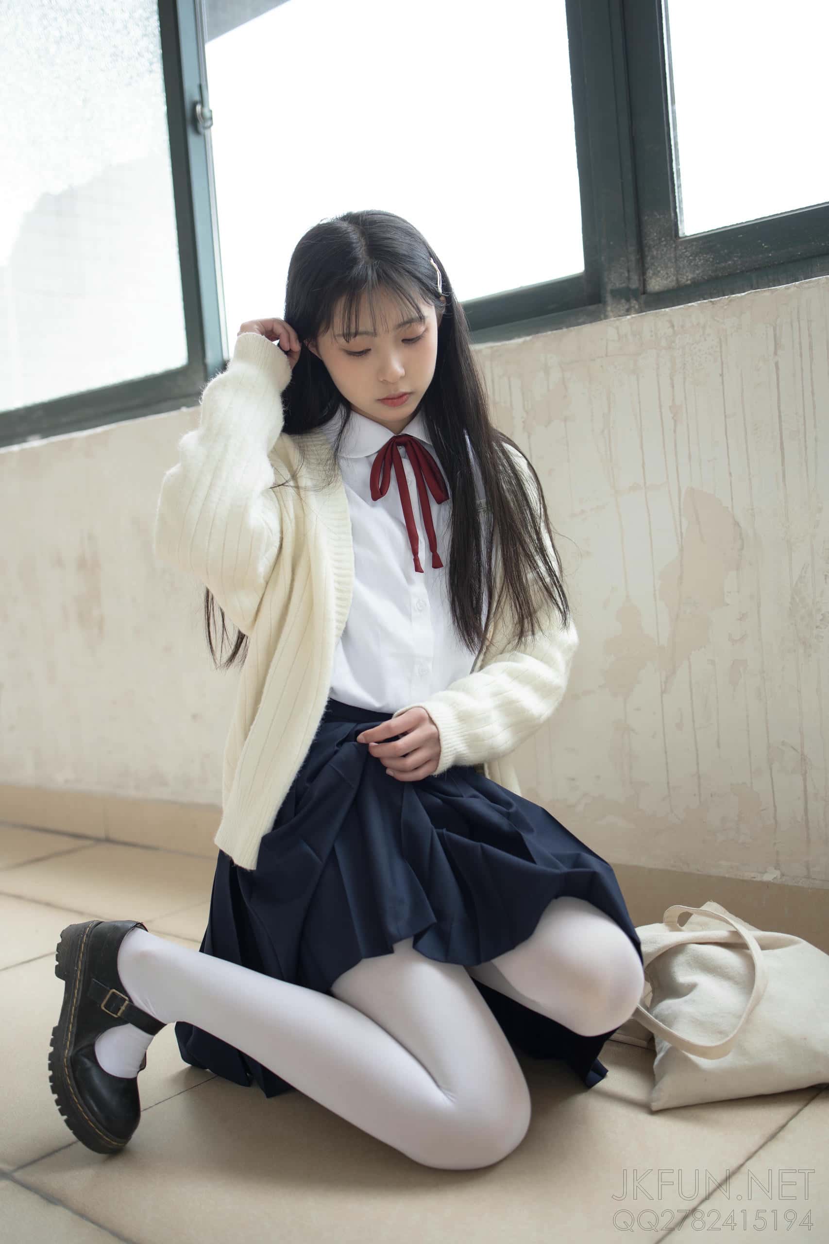 甜美可人的白丝姑娘【127P】J2555-q图库摄影套图图片大全