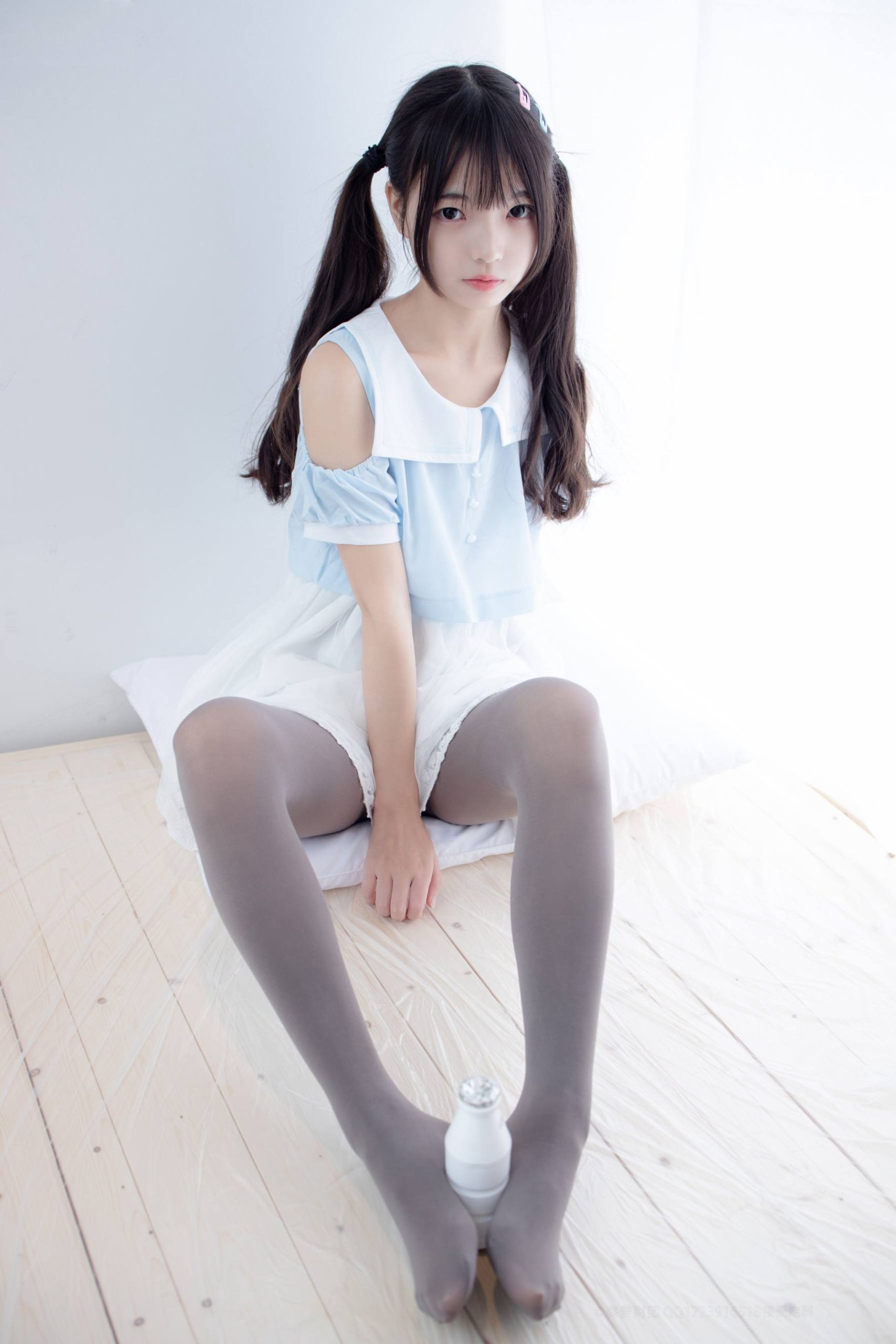 超级甜美的灰丝小姑娘【86P】20005-q图库摄影套图图片大全