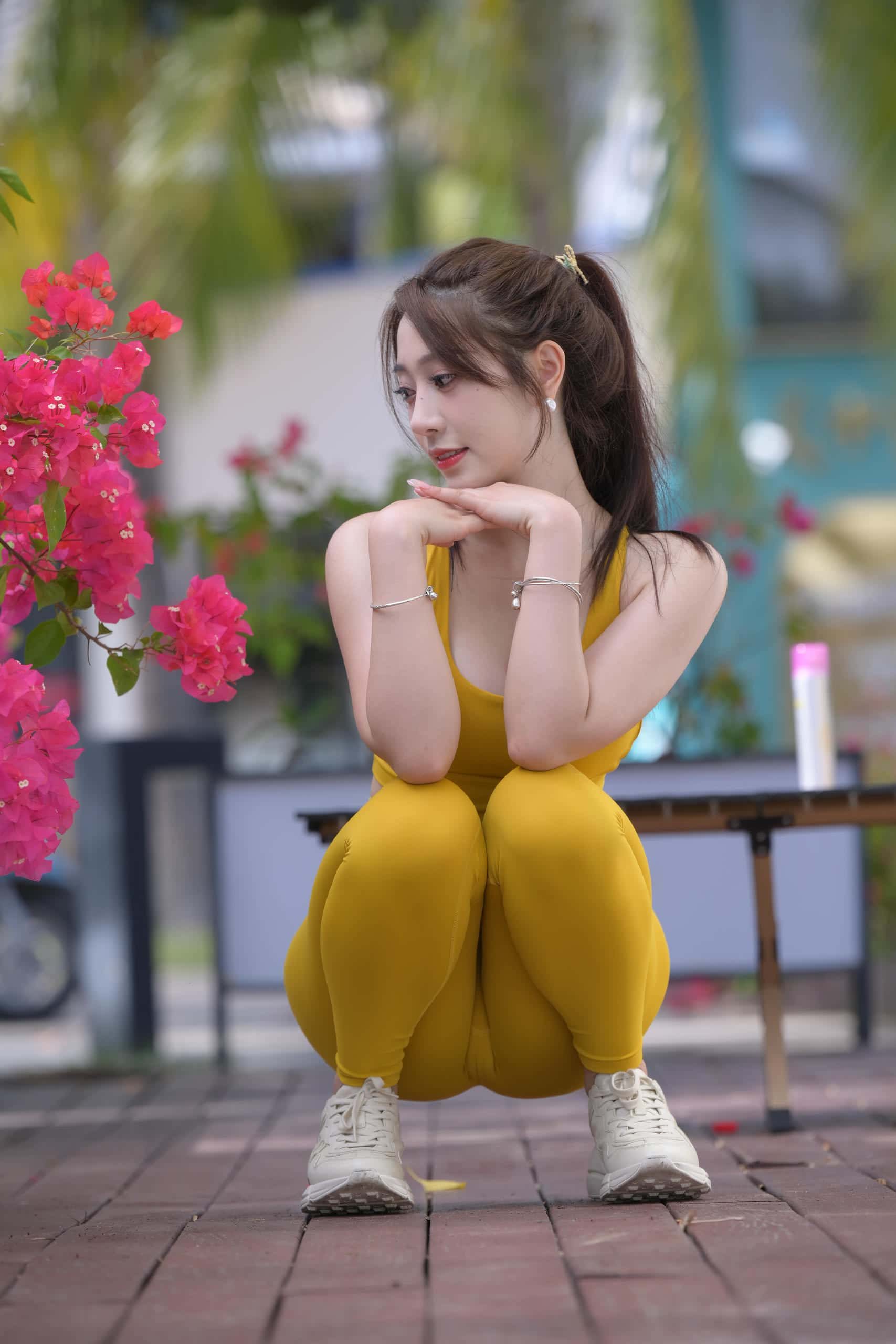 长相甜美的瑜伽裤女孩【695P】DM6305-q图库摄影套图图片大全