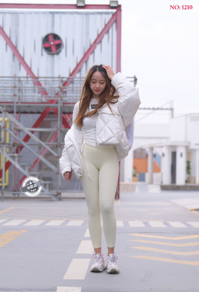 图片[2]-漂亮的白色瑜伽裤女孩 J1441 696P1V-21.4GB-q图库摄影套图图片大全