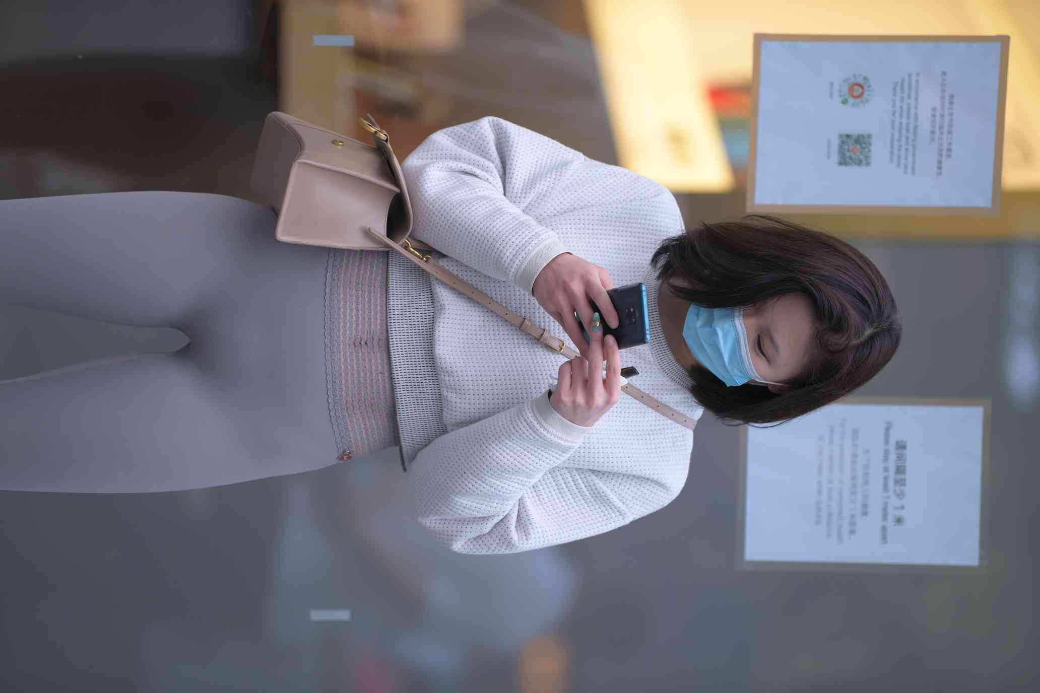 图片[3]-身材很好的短发瑜伽裤姑娘【157P】04015-q图库摄影套图图片大全