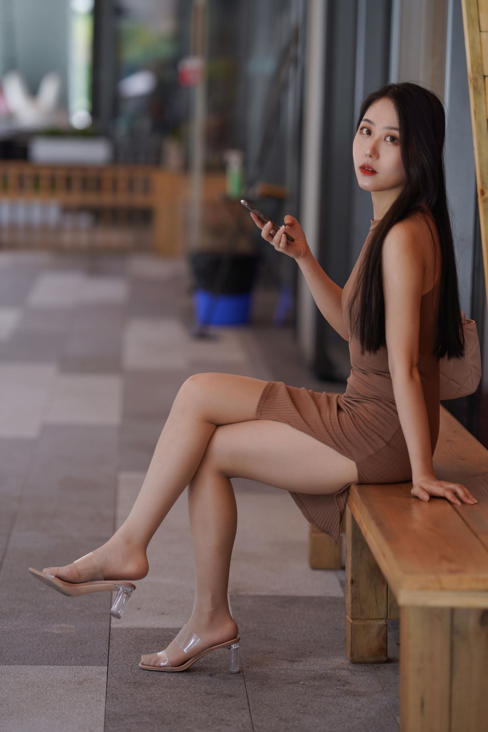 图片[5]-超有女人味的姑娘短裙逛街【400P】00049-q图库摄影套图图片大全