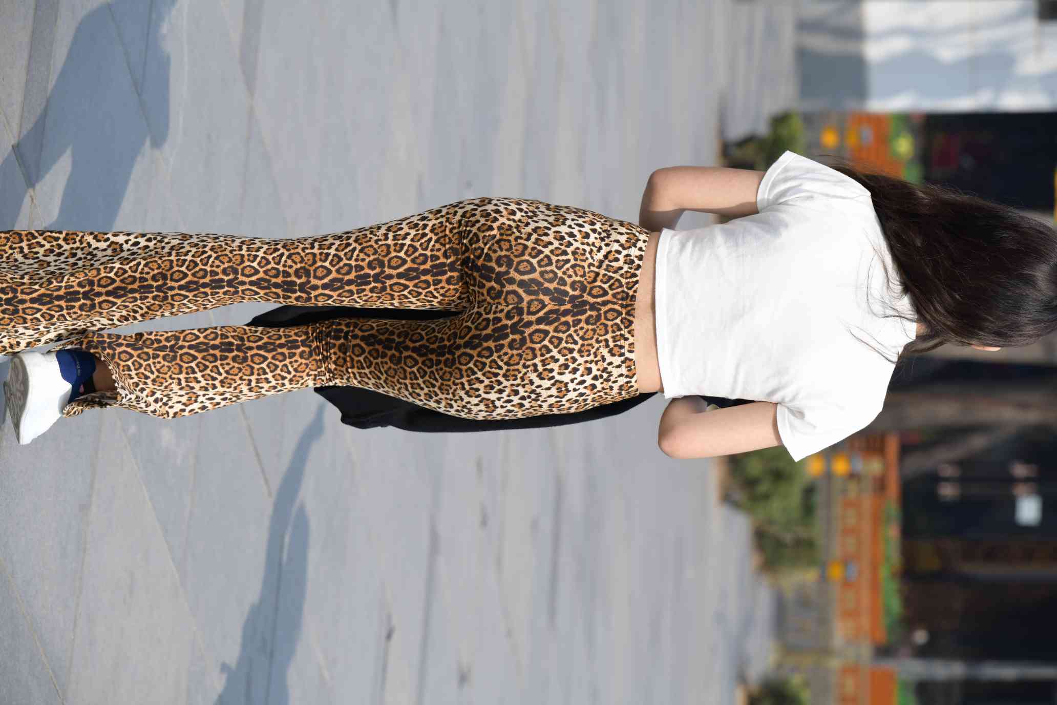 图片[2]-豹纹紧身裤小姑娘【339P】04026-q图库摄影套图图片大全