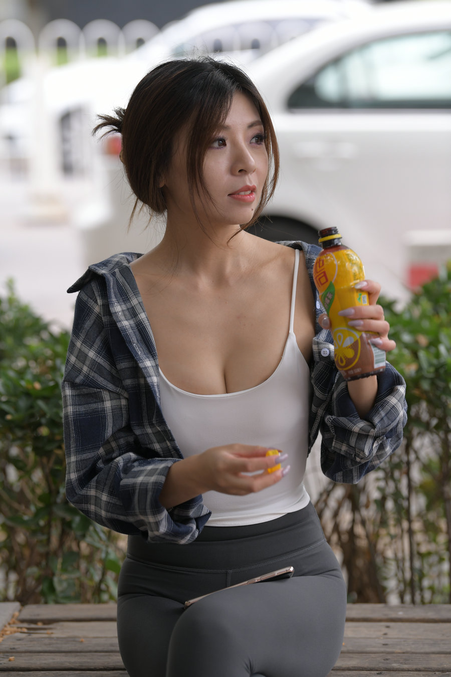 喝饮料的瑜伽裤女孩J2242 383P1V-17.5GB-q图库摄影套图图片大全