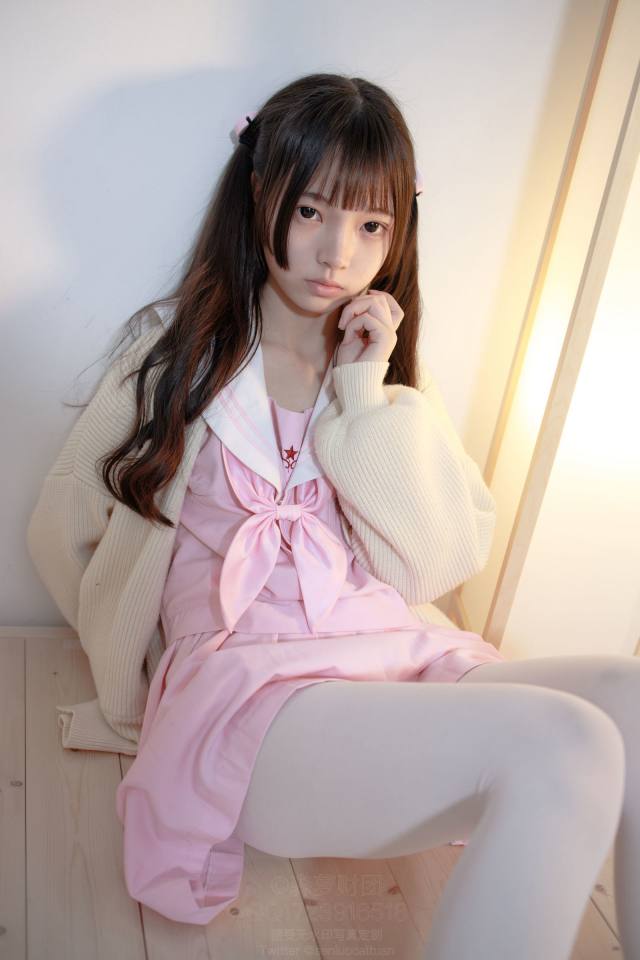 图片[3]-好像有什么心事的白丝双马尾女孩【59P】20022-q图库摄影套图图片大全