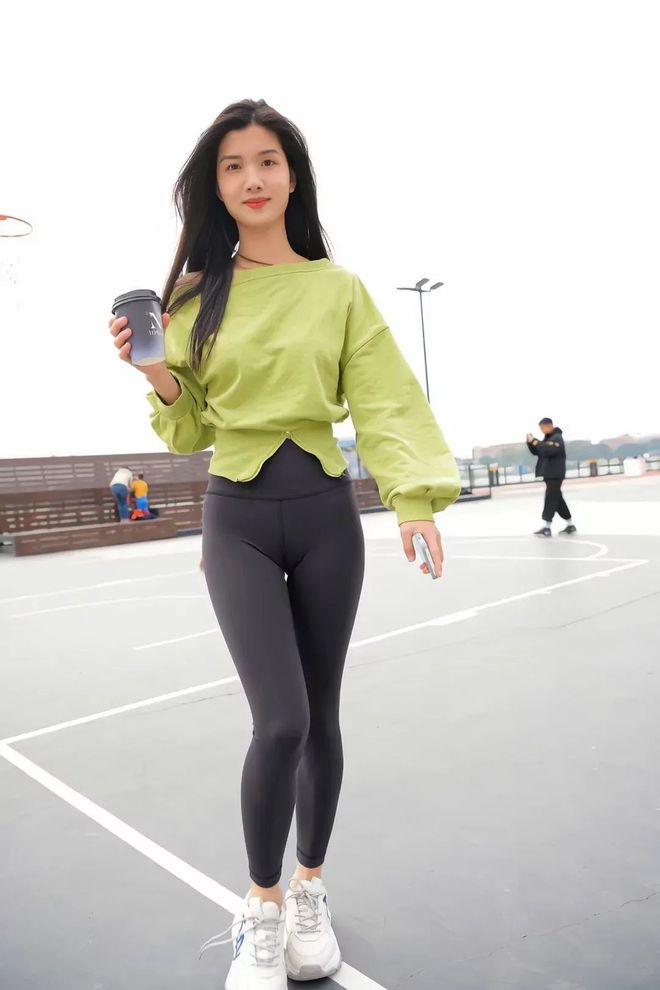 绿色瑜伽裤女孩很开心 J1519 1094P1V-27.6GB-q图库摄影套图图片大全