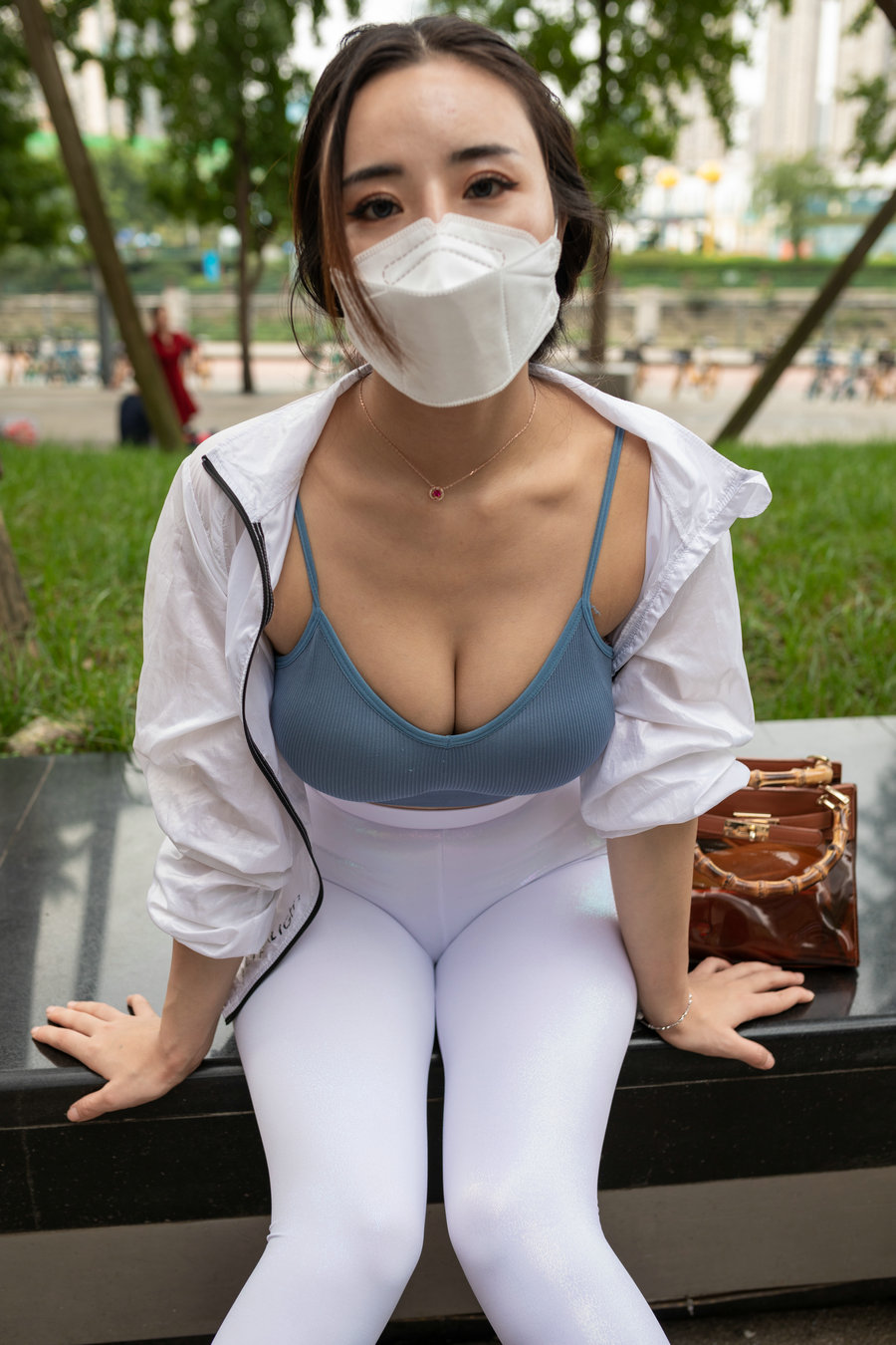 白色瑜伽裤女孩很漂亮 J1518 856P4V-30.0GB-q图库摄影套图图片大全