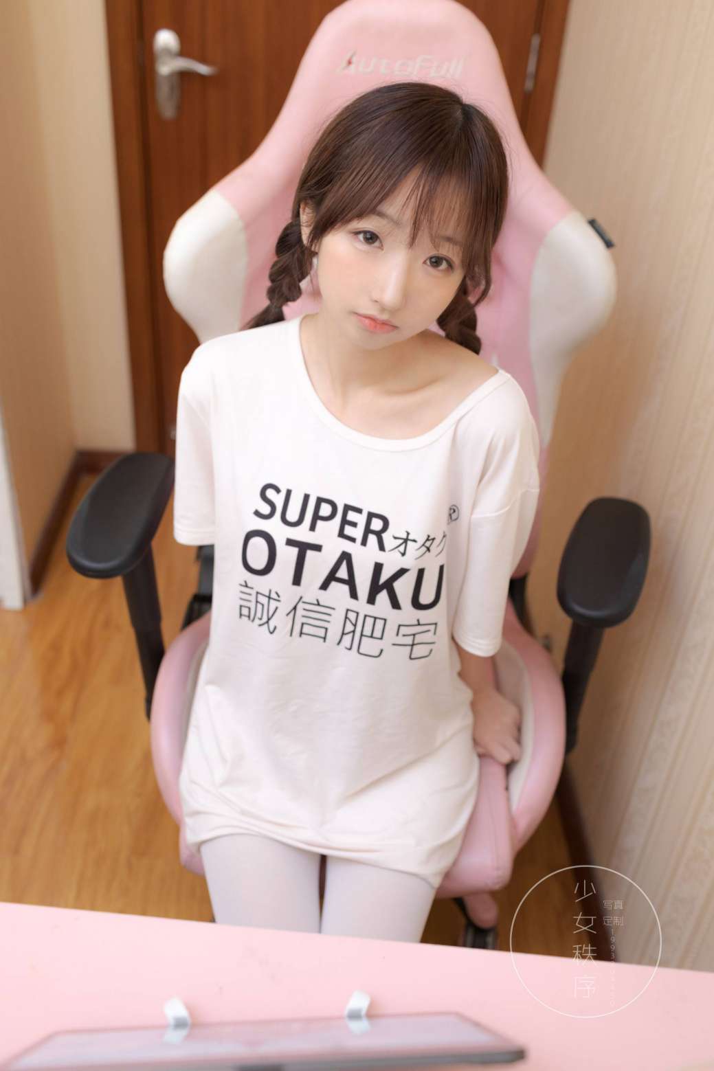 图片[5]-喜欢玩电竞的双马尾粉红女孩【65P】20026-q图库摄影套图图片大全