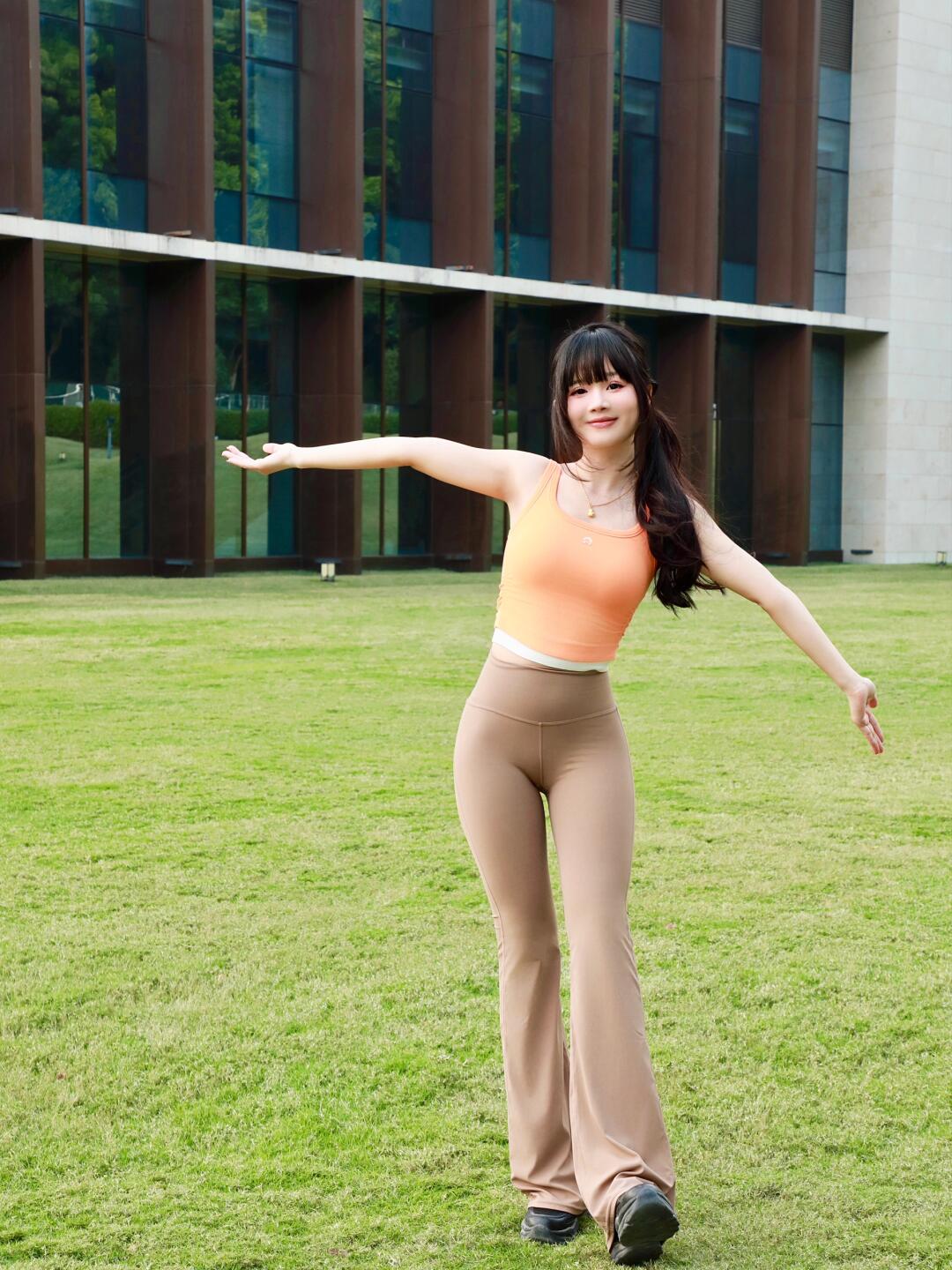 图片[4]-喜欢瑜伽的阳光快乐女孩【135P】04042-q图库摄影套图图片大全