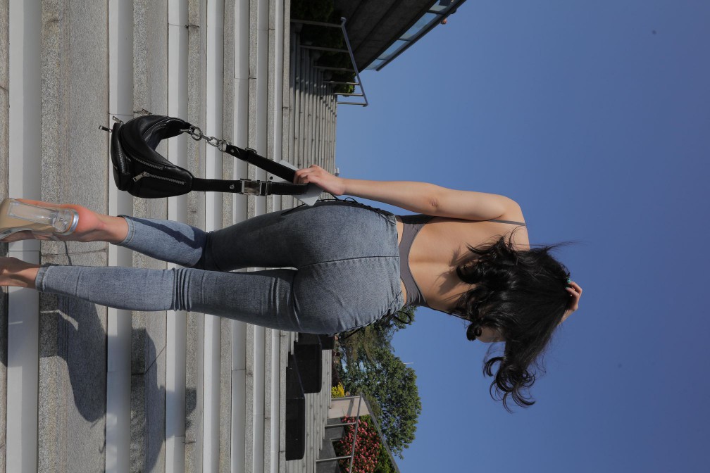 漂亮的紧身牛仔裤长发女孩【474P】00059-q图库摄影套图图片大全