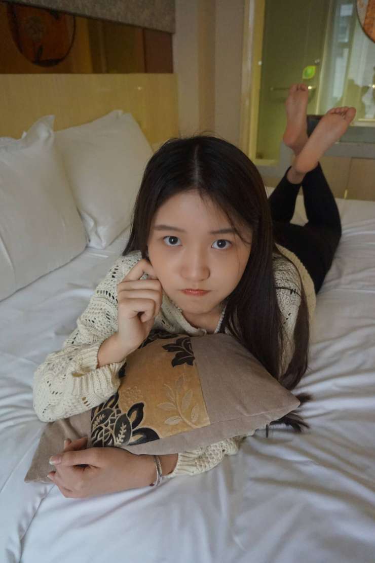 图片[4]-眼神很清澈的赤脚女孩【59P】20020-q图库摄影套图图片大全