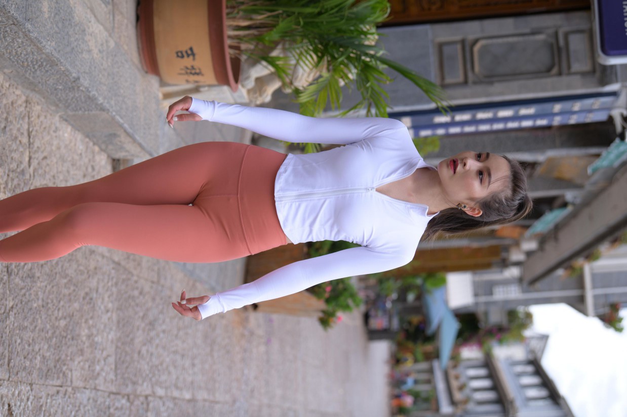 图片[8]-橙色瑜伽裤的高马尾姑娘【615P】00051-q图库摄影套图图片大全