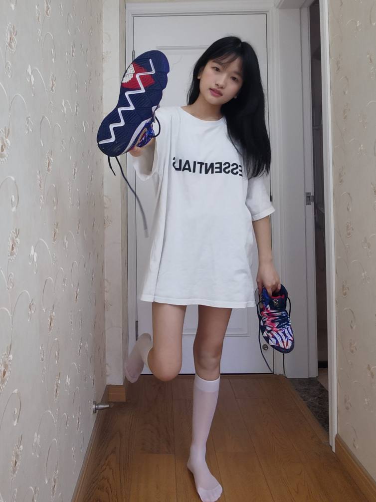 图片[5]-调皮的白袜女孩【149P】20017-q图库摄影套图图片大全