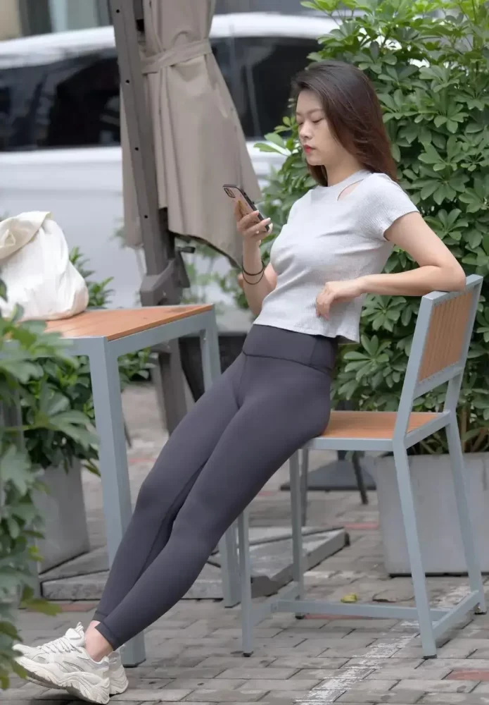 图片[4]-黑色瑜伽裤靓丽女孩J2200 905P1V-30.5GB-q图库摄影套图图片大全