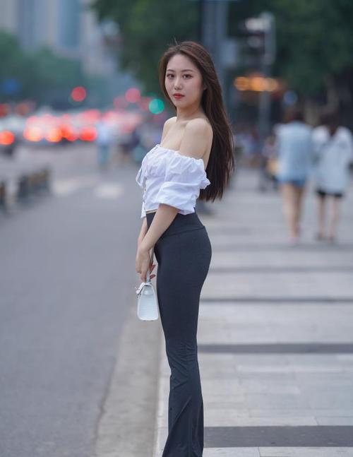 图片[3]-身材非常哇塞的瑜伽裤女孩  J1333 521P6V-21.6GB-q图库摄影套图图片大全