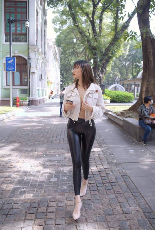 图片[3]-戴眼镜的皮裤女孩 J1473 1046P2V-35.5GB-q图库摄影套图图片大全