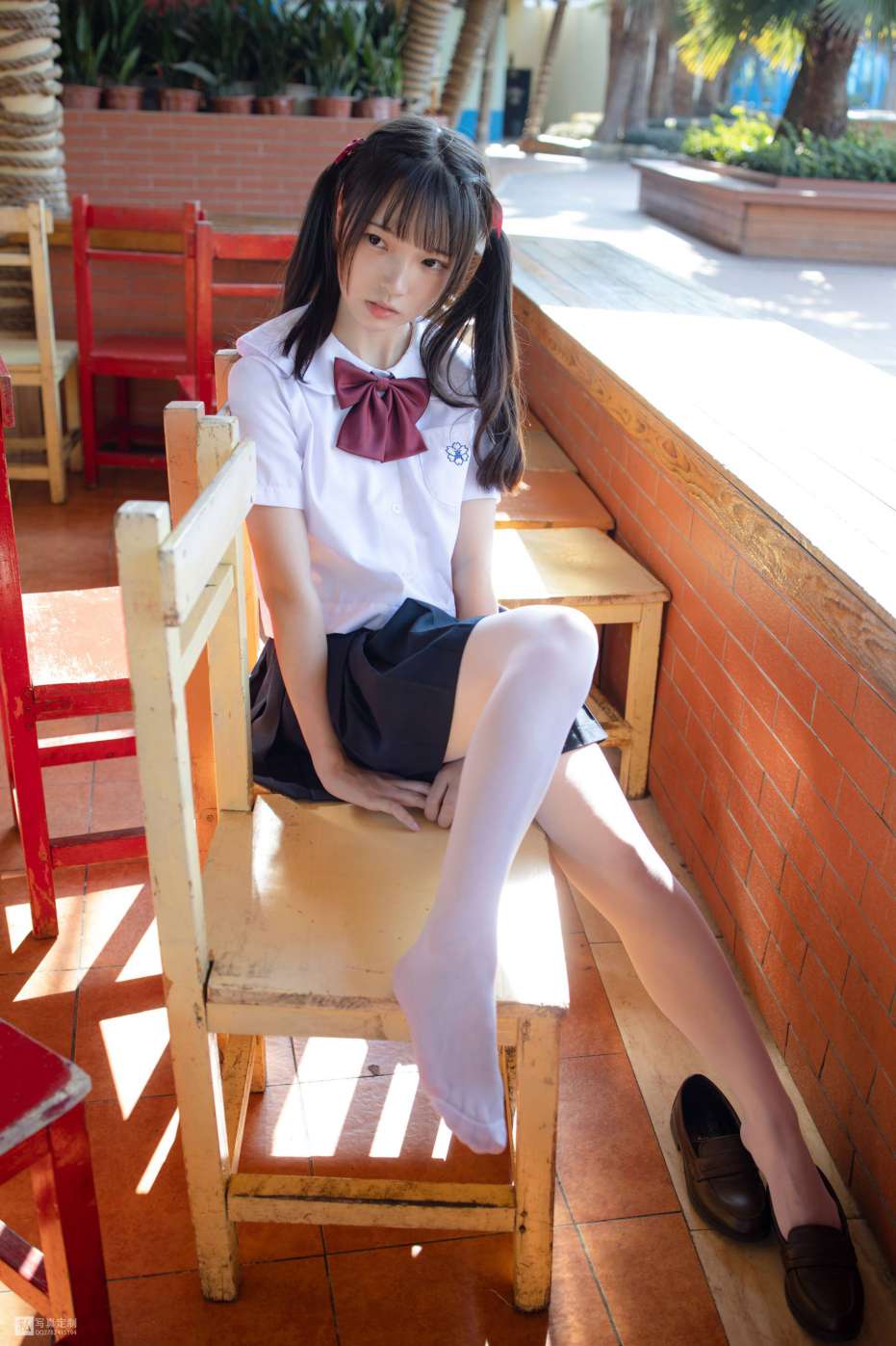 眼神好清澈的双马尾白丝女孩【75P】20019-q图库摄影套图图片大全