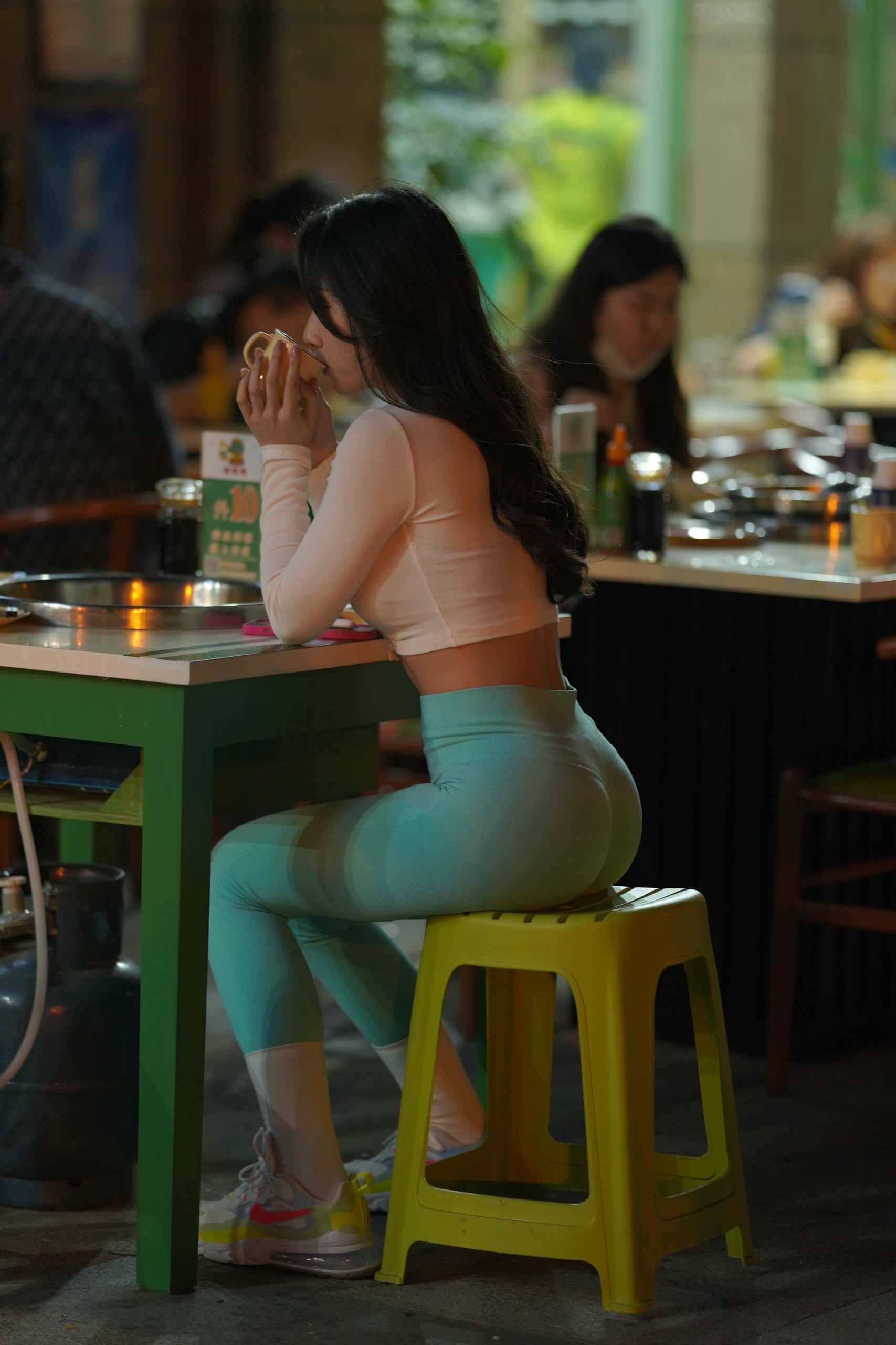 偶遇吃夜宵的清纯妹子【505P】J5464-q图库摄影套图图片大全