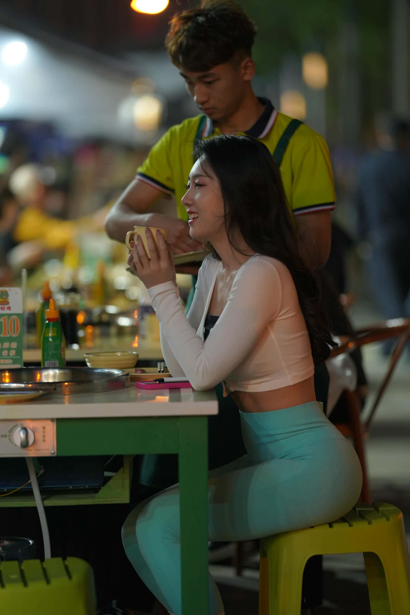 偶遇吃夜宵的清纯妹子【505P】J5464-q图库摄影套图图片大全