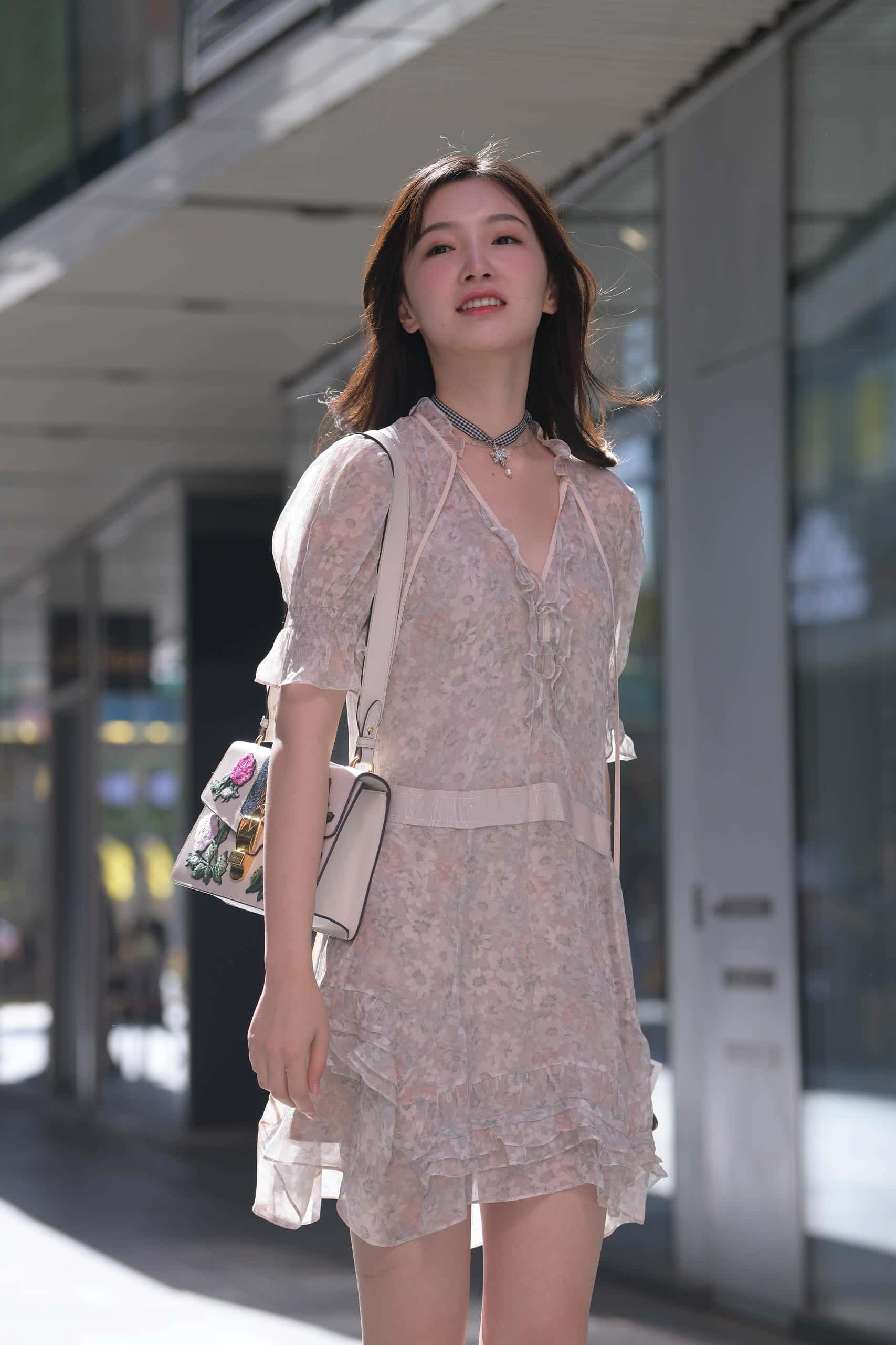 笑容甜美的连衣裙姑娘【24P】J1814-q图库摄影套图图片大全