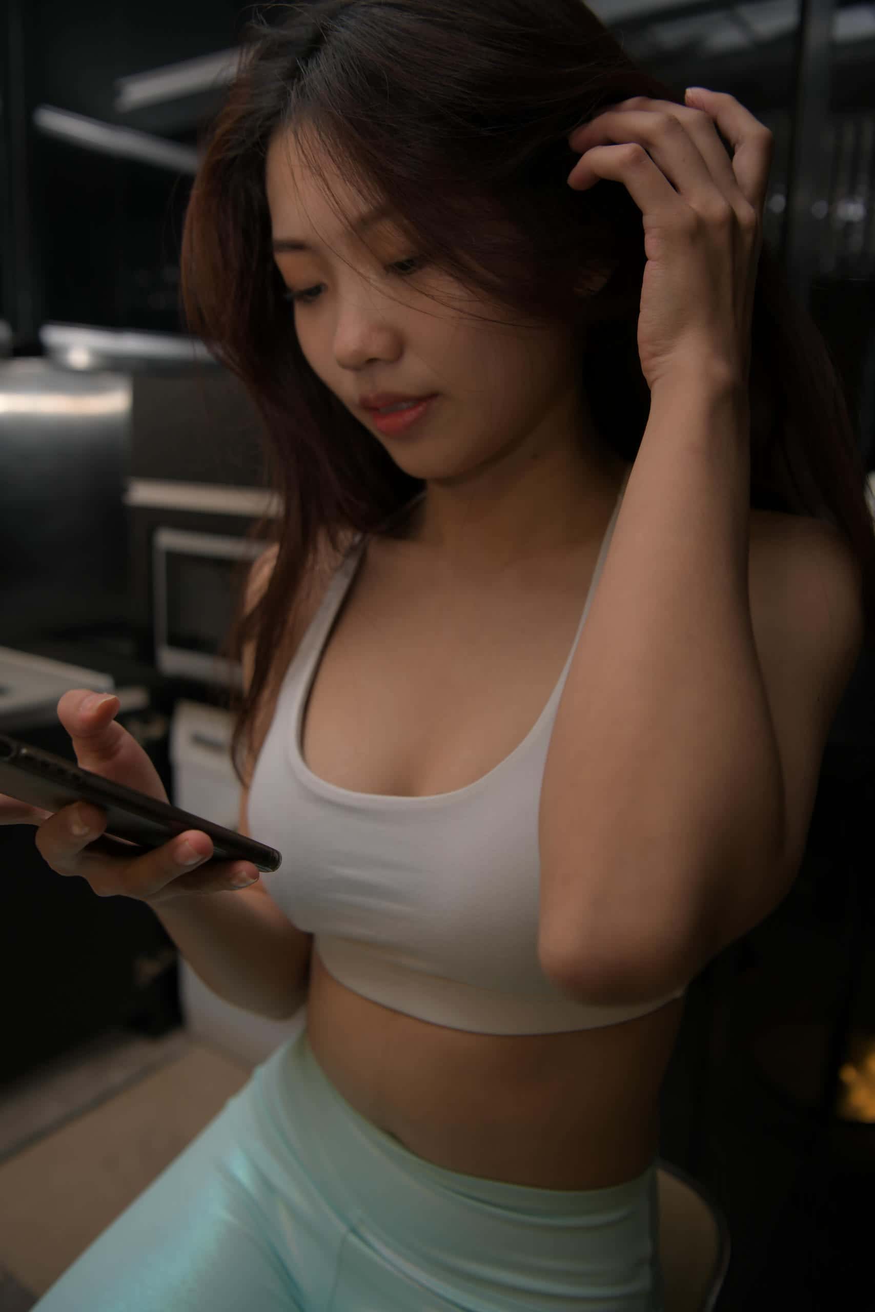 户外玩耍的瑜伽裤小姐姐【467P】J1419-q图库摄影套图图片大全