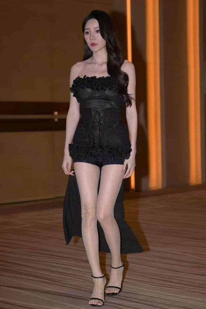 亮丝精致美女[95P2.54GB]85170-q图库摄影套图图片大全